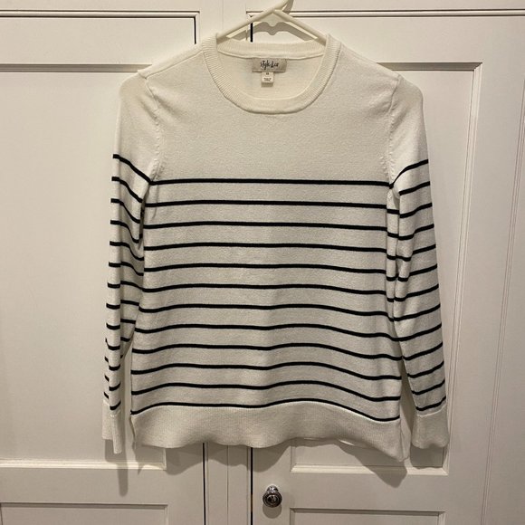 Style & Co Women's Striped Sweater - Size XS - Picture 1 of 6